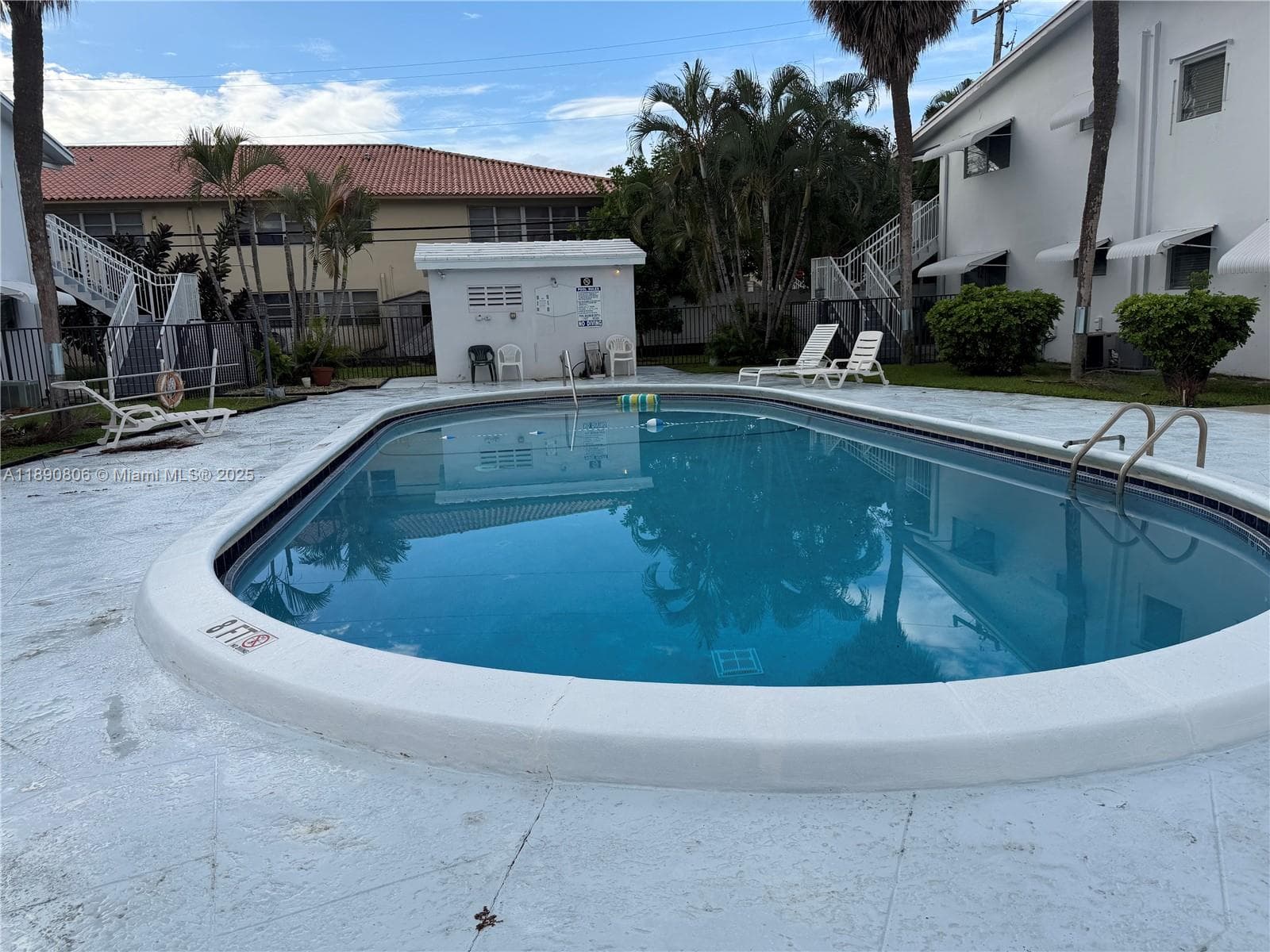 COLONY TERRACE APTS CO-OP · #111 in Fort Lauderdale - Photo 3