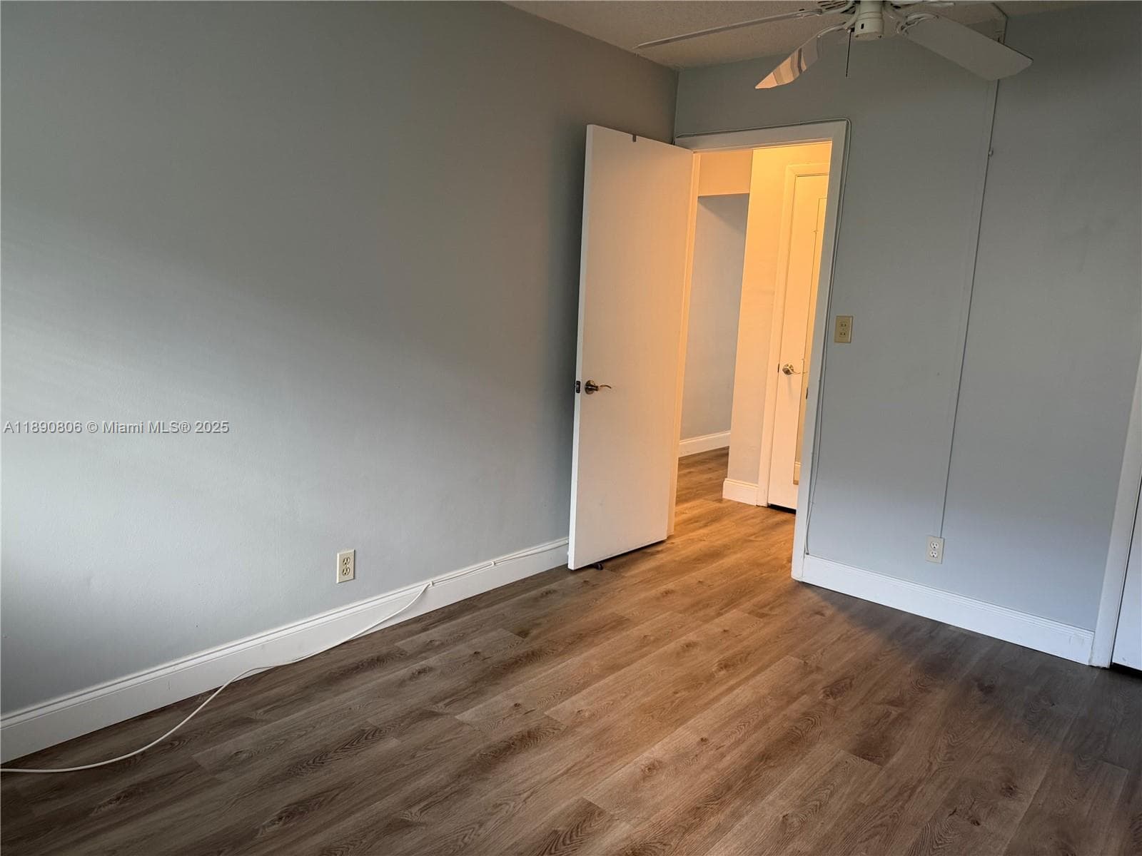 COLONY TERRACE APTS CO-OP · #111 in Fort Lauderdale - Photo 14
