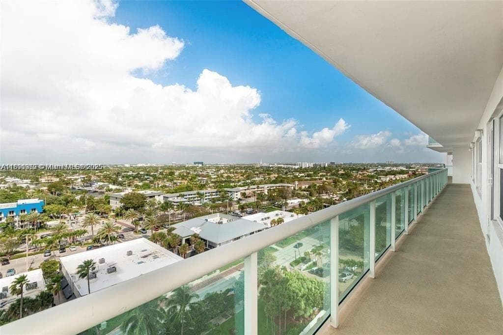 PLAYA DEL MAR CONDO · #1109 in Fort Lauderdale - Photo 2