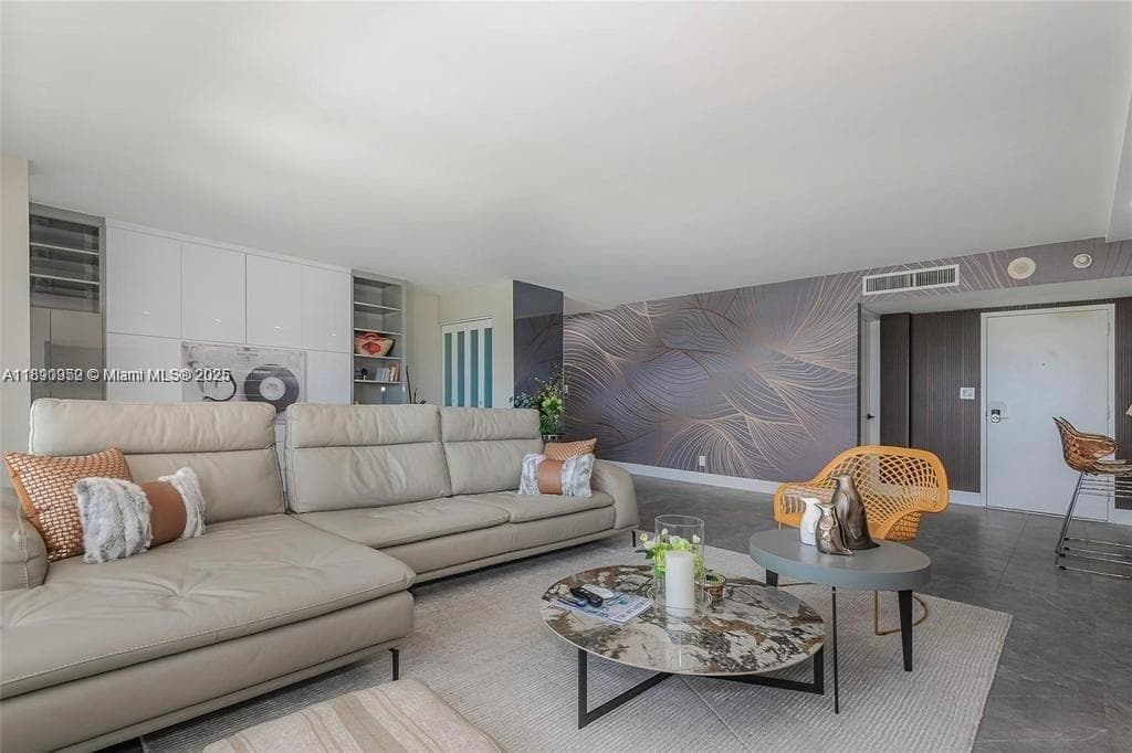 PLAYA DEL MAR CONDO · #1109 in Fort Lauderdale - Photo 6