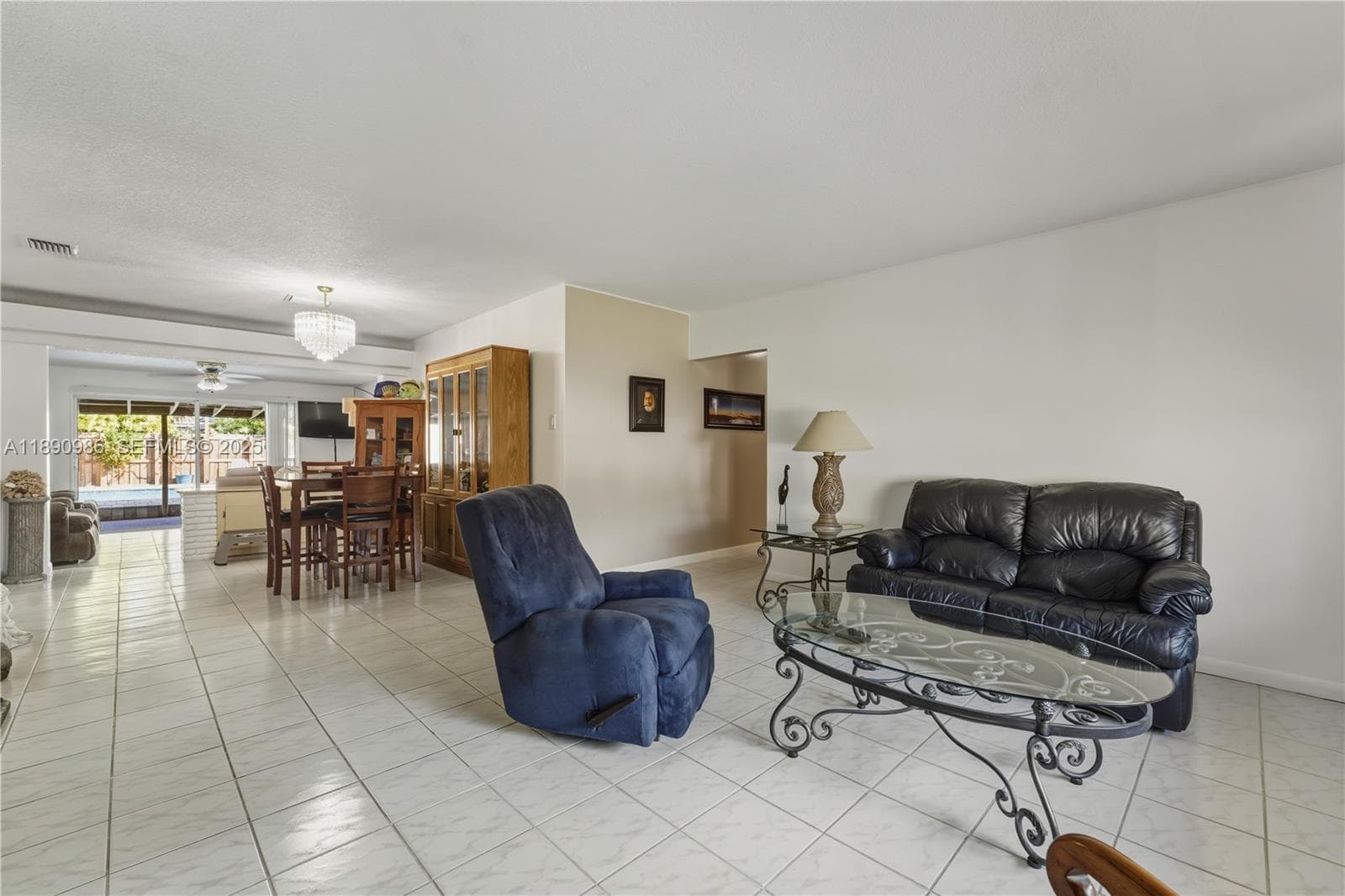 1007 N Golf Dr photo 7