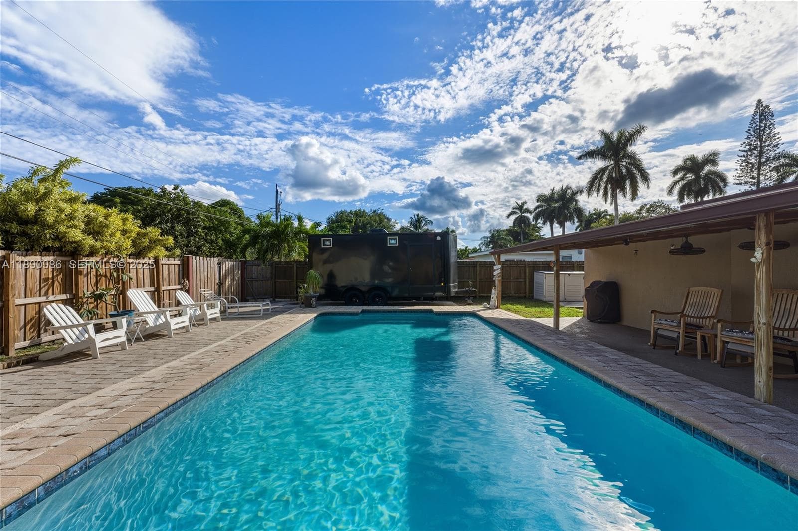 1007 N Golf Dr photo 18