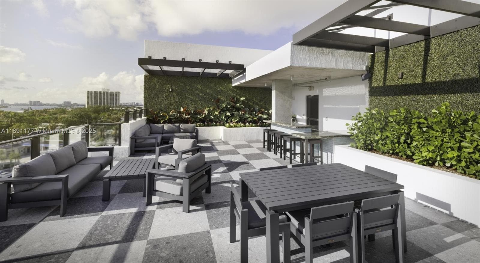 Biscayne 112 · #A3 in Miami - Photo 7