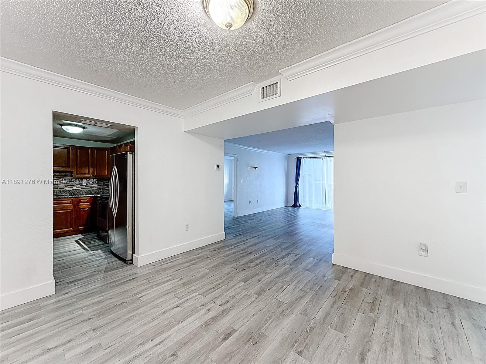 THREE HORIZONS EAST CONDO · #105 in North Miami - Photo 6