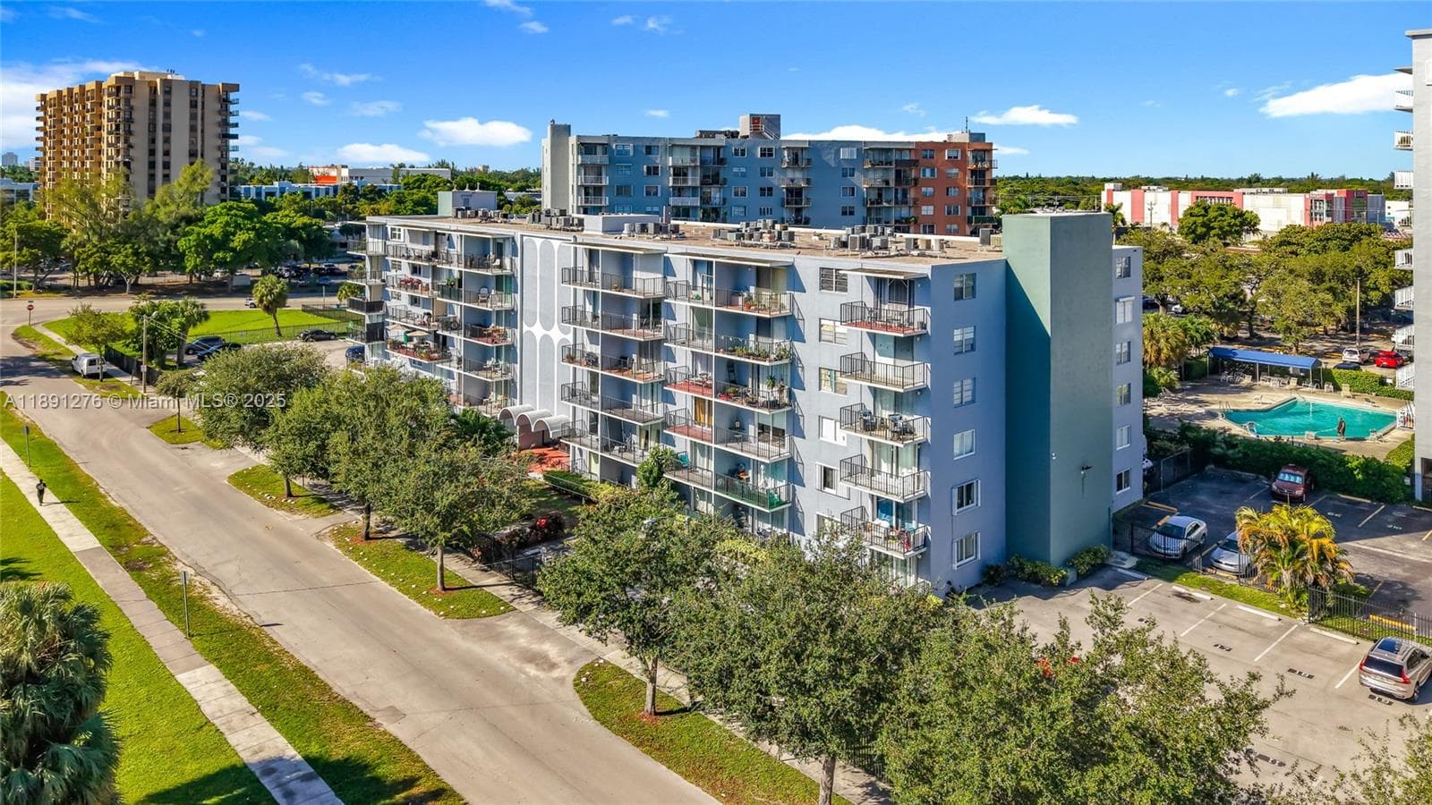 THREE HORIZONS EAST CONDO · #105 in North Miami - Photo 1