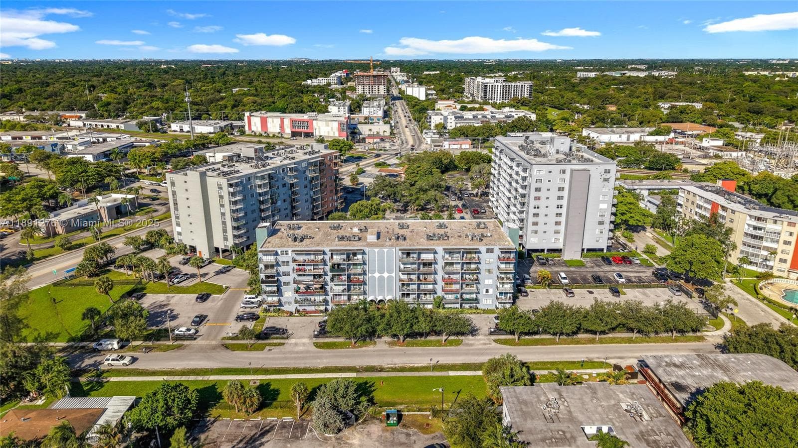 THREE HORIZONS EAST CONDO · #105 in North Miami - Photo 49
