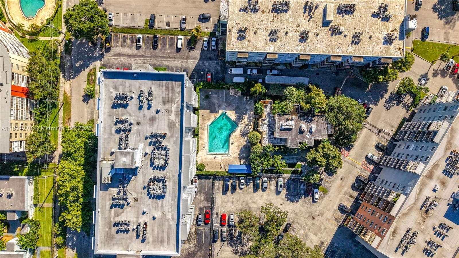 THREE HORIZONS EAST CONDO · #105 in North Miami - Photo 33