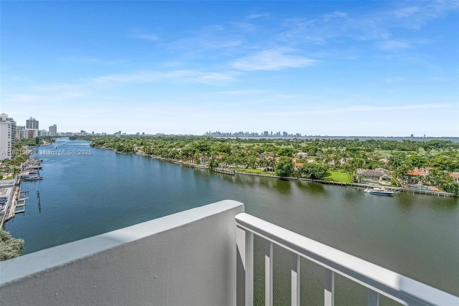 Regency Condominium · #11B in Miami Beach - Photo 16