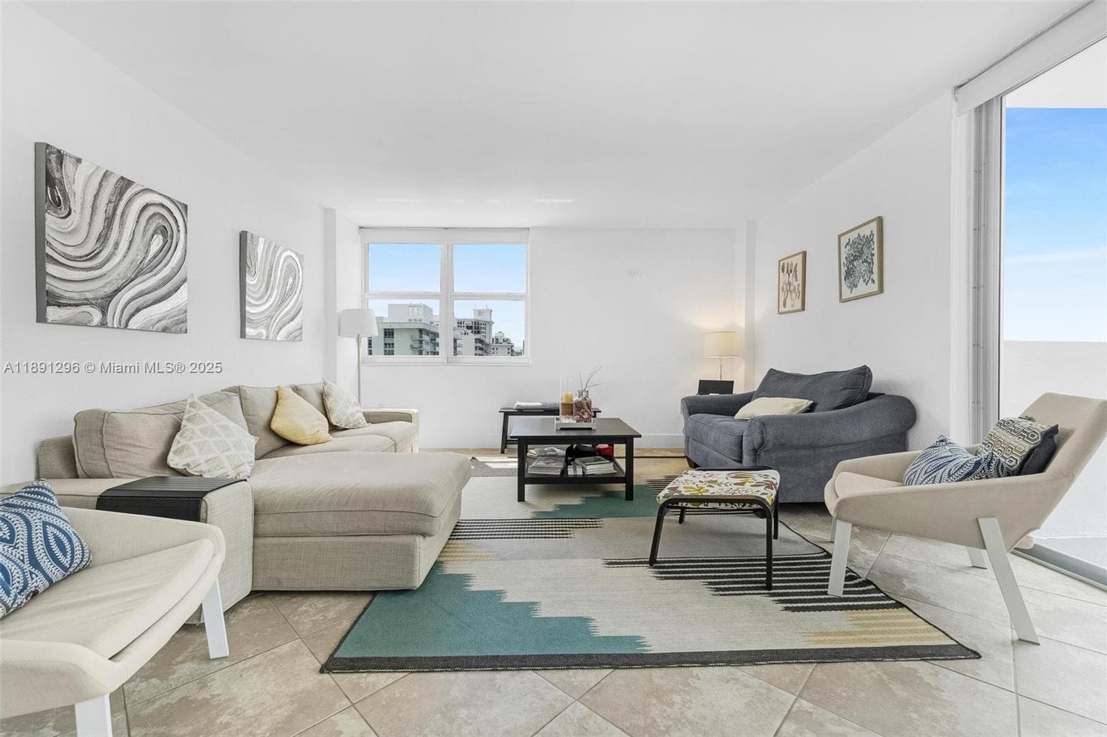 Regency Condominium · #11B in Miami Beach - Photo 5