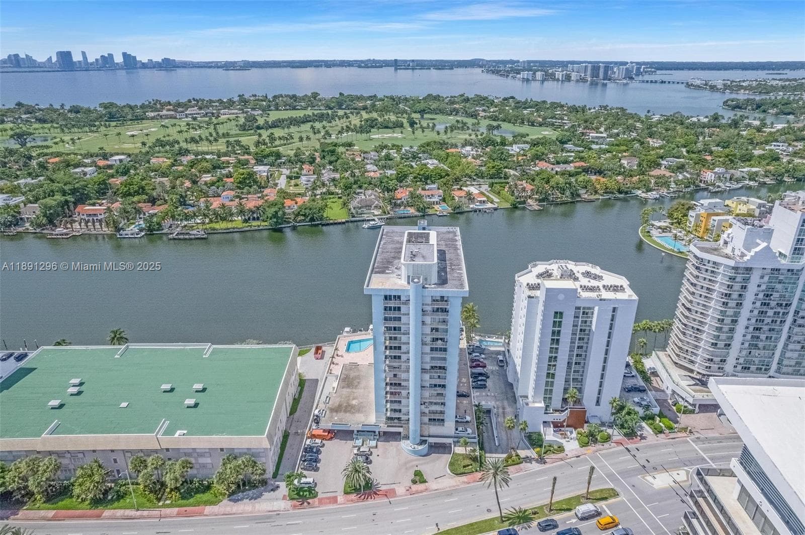 Regency Condominium · #11B in Miami Beach - Photo 21