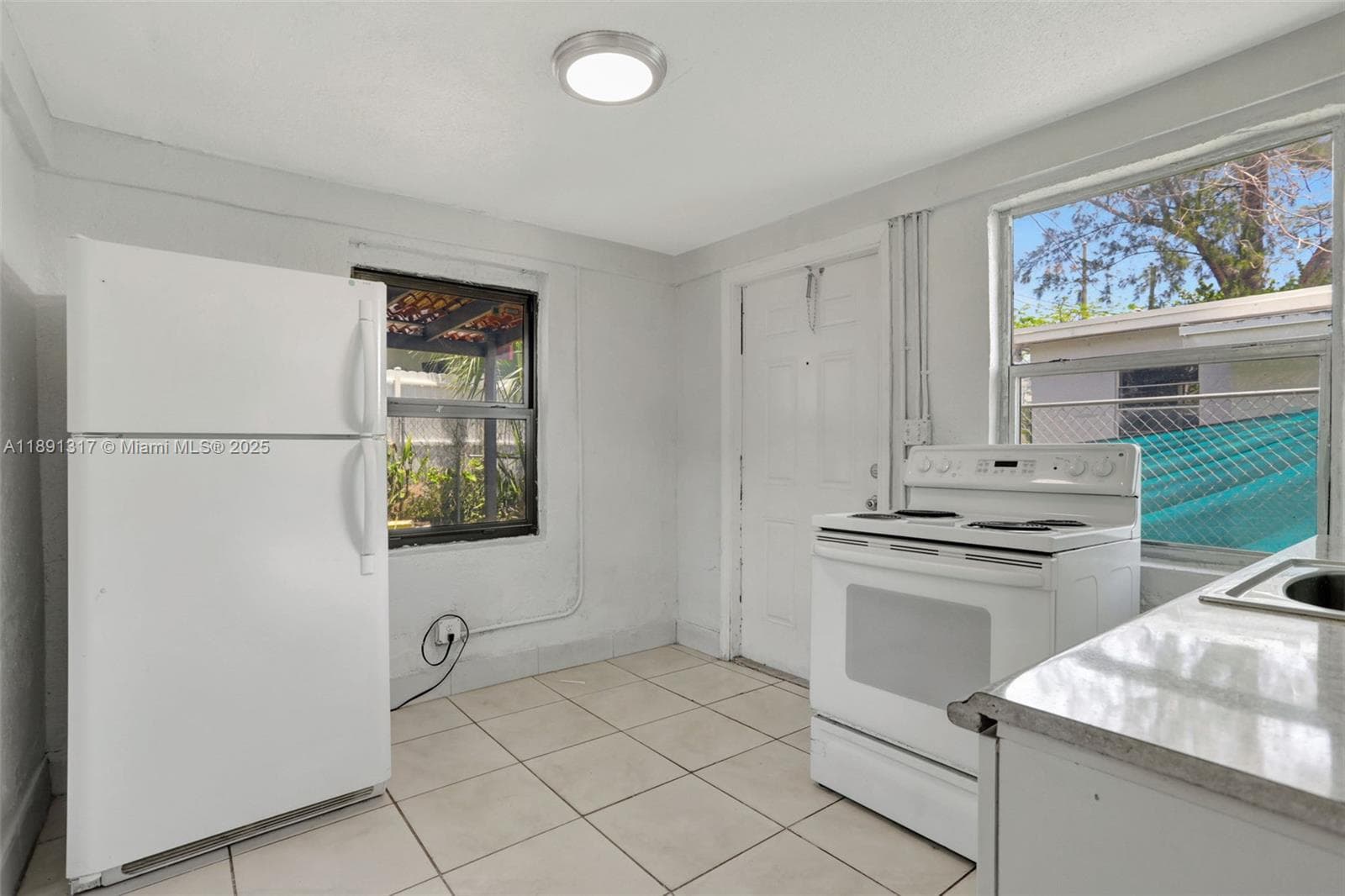 Studio kitchen
