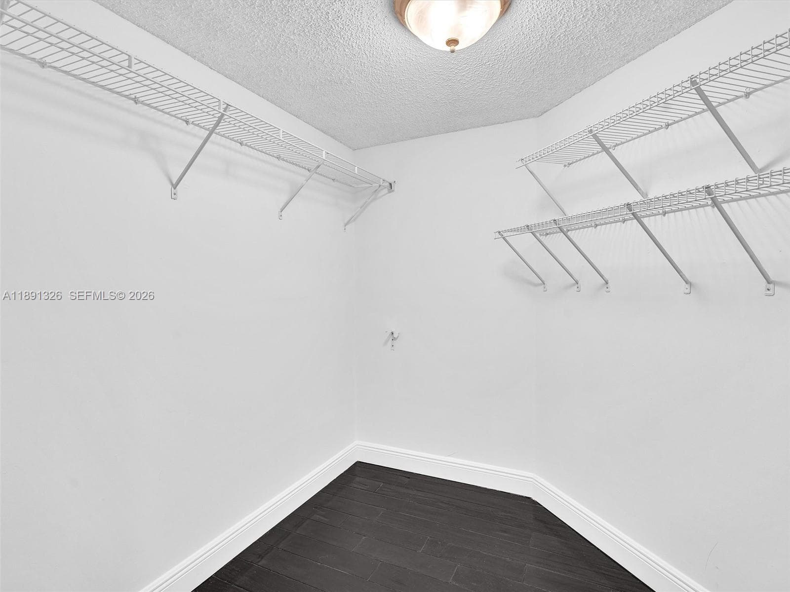 FLORIDA TOWER · #701 in Miami Beach - Photo 27