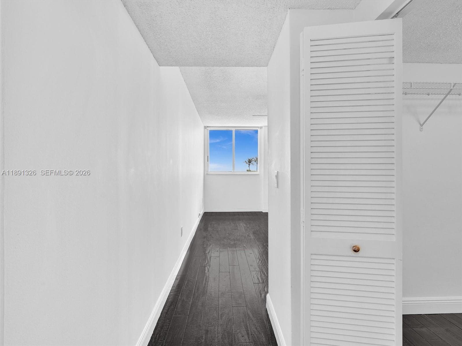 FLORIDA TOWER · #701 in Miami Beach - Photo 32