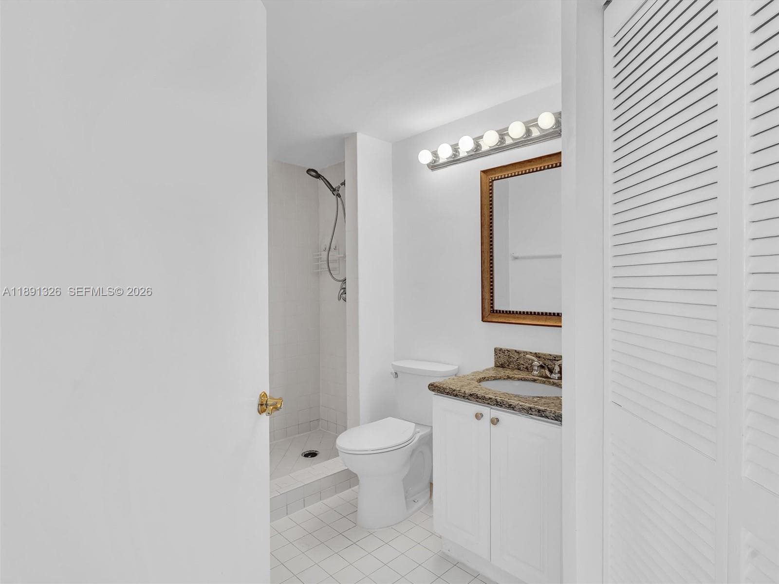FLORIDA TOWER · #701 in Miami Beach - Photo 18