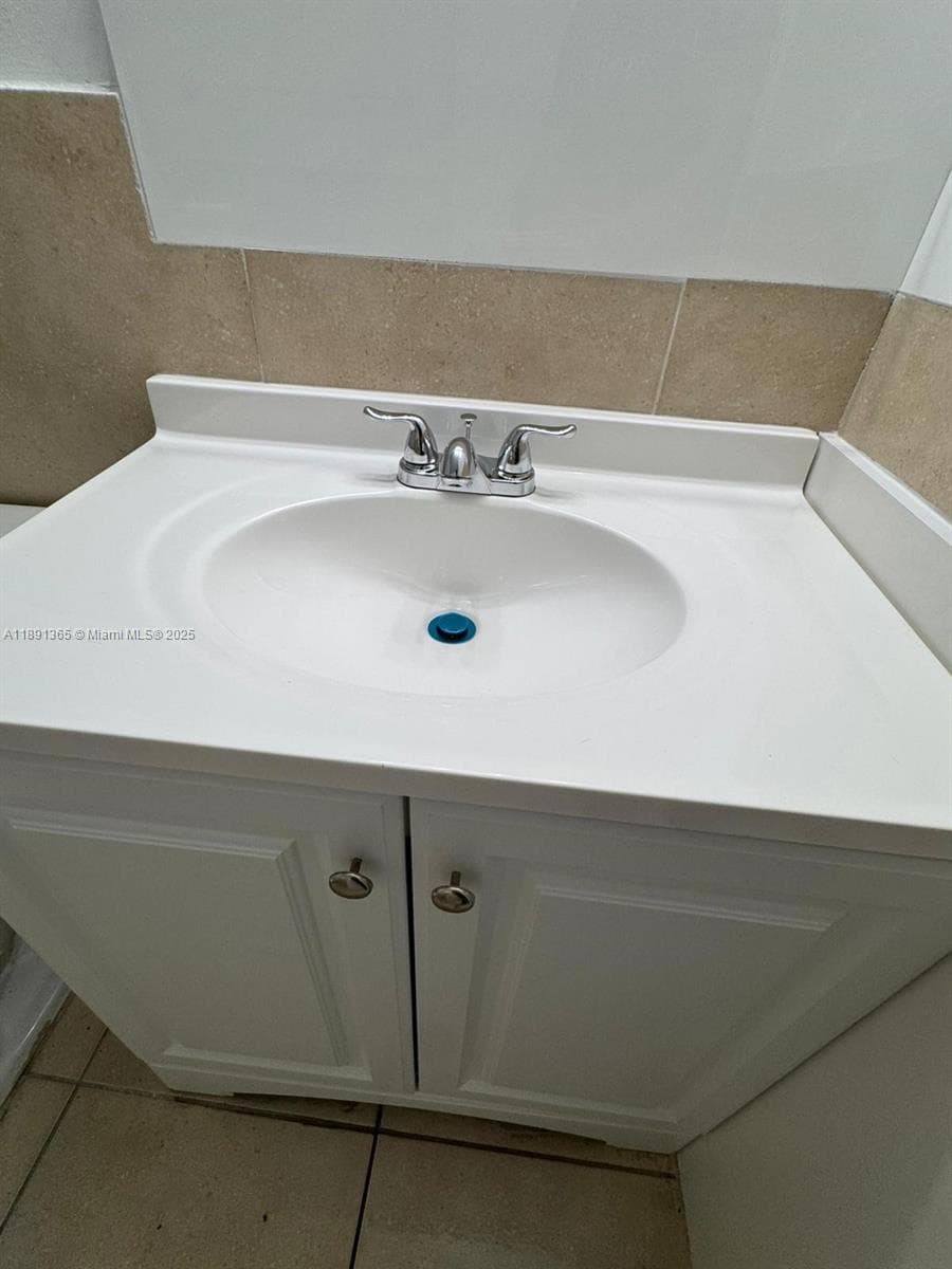 BAYVIEW PALMS CONDO · #333 in North Miami - Photo 8