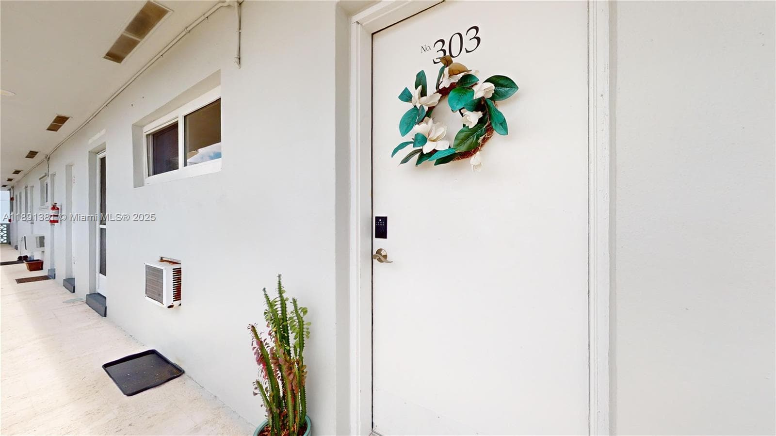 Keystone Arms Condo · #303 in North Miami - Photo 2