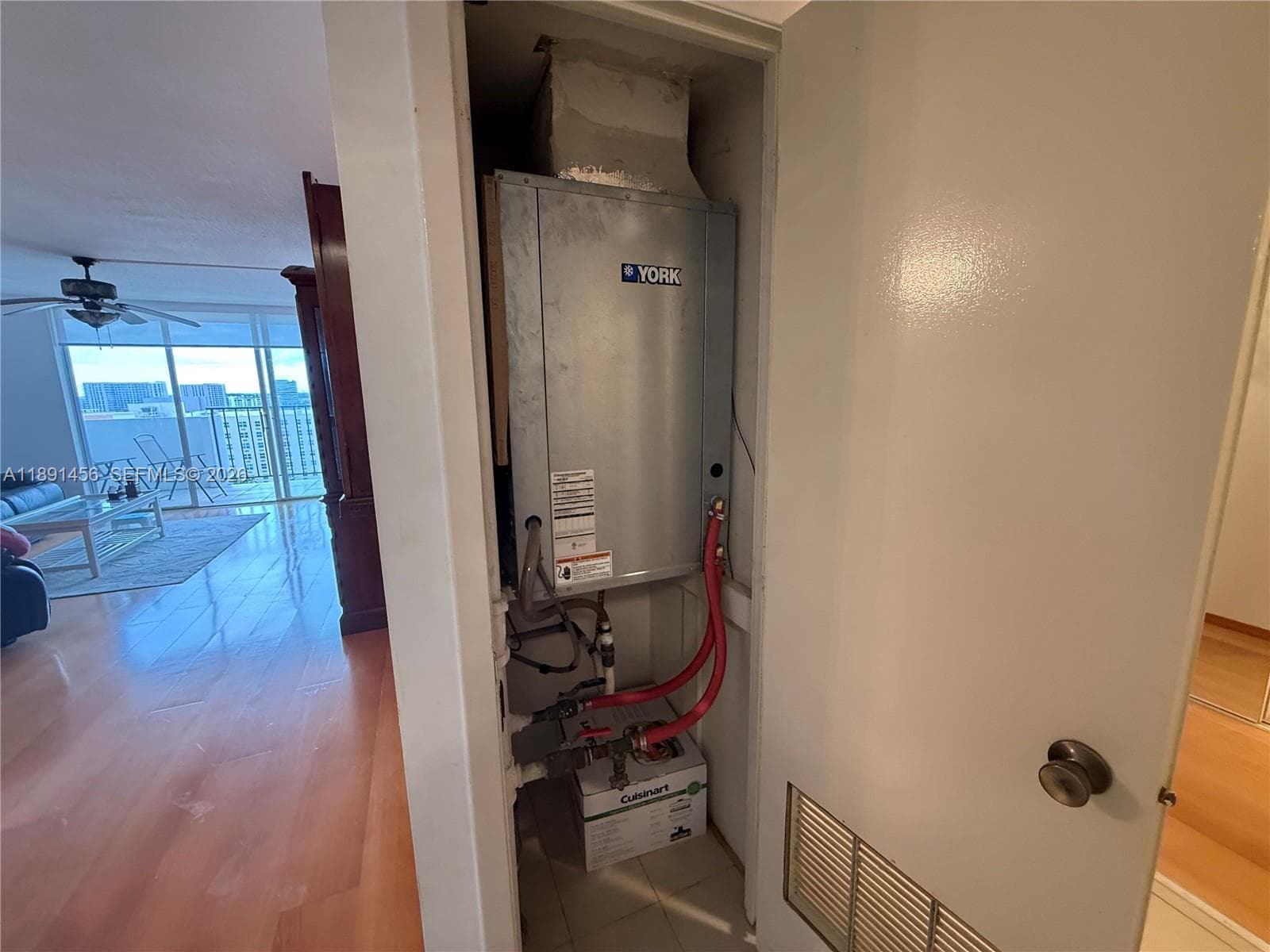 COMMODORE PLAZA CONDO · #1415 in Aventura - Photo 17