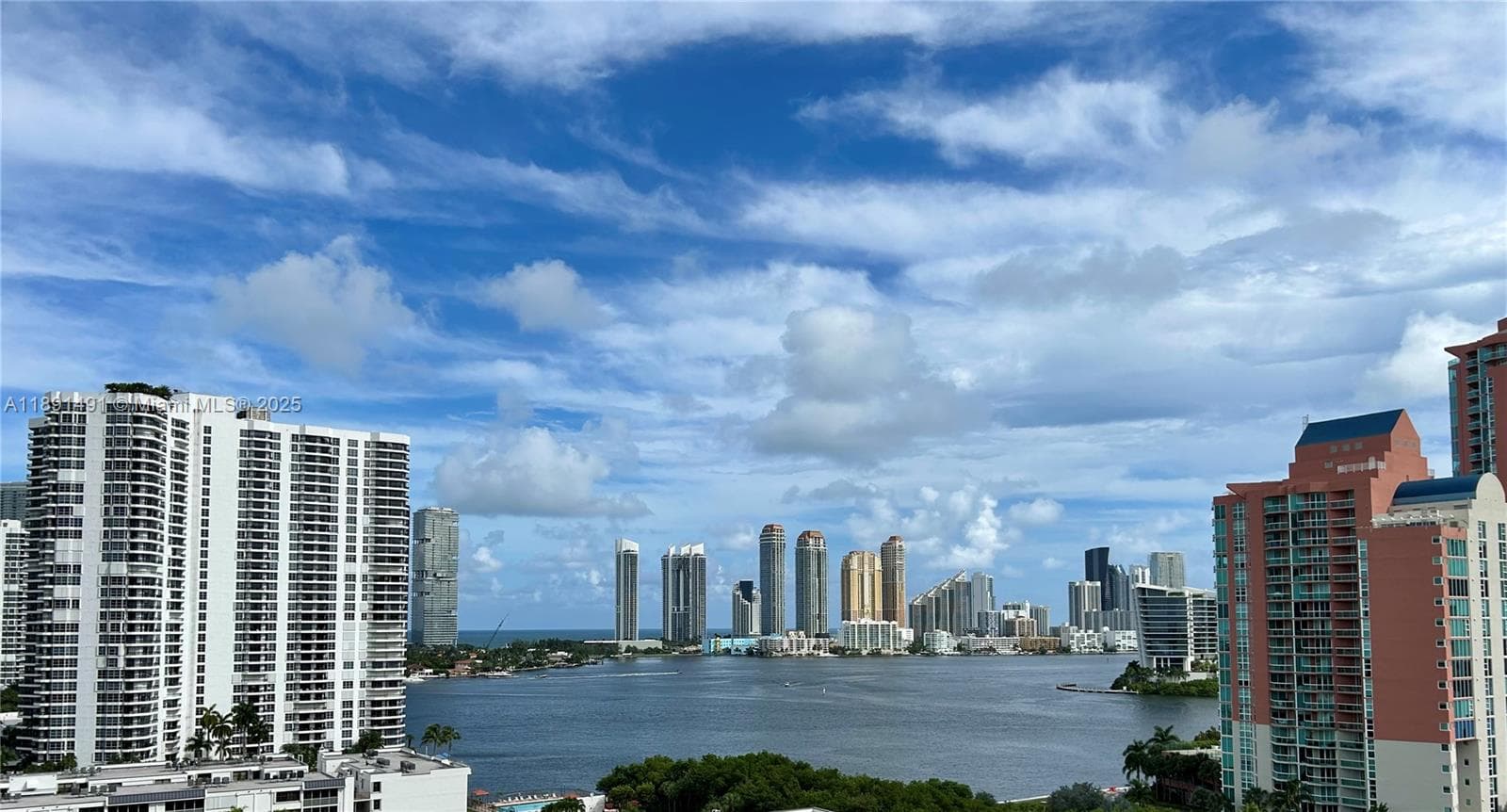PARC CENTRAL AVENTURA EAS · #1517 in Aventura - Photo 1