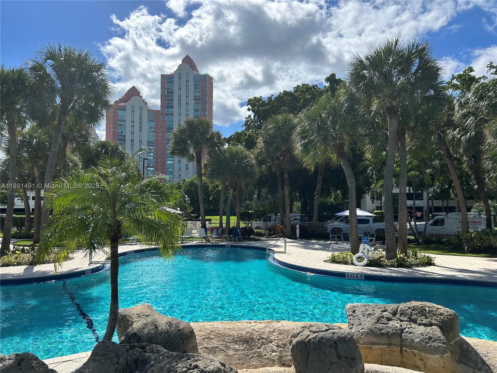 PARC CENTRAL AVENTURA EAS · #1517 in Aventura - Photo 61