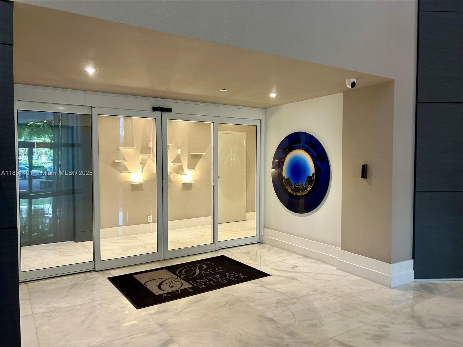PARC CENTRAL AVENTURA EAS · #1517 in Aventura - Photo 49