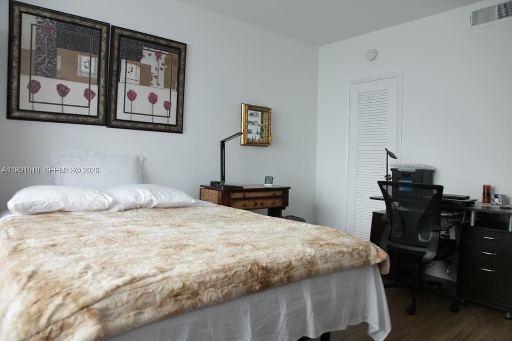 room for a spacious bed set