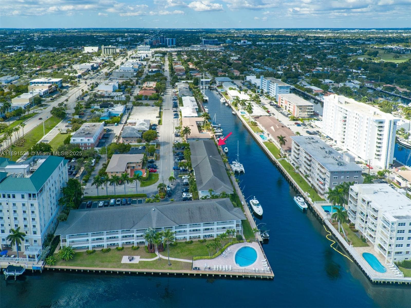 Waterside on the Intracoa · #221 in Fort Lauderdale - Photo 20