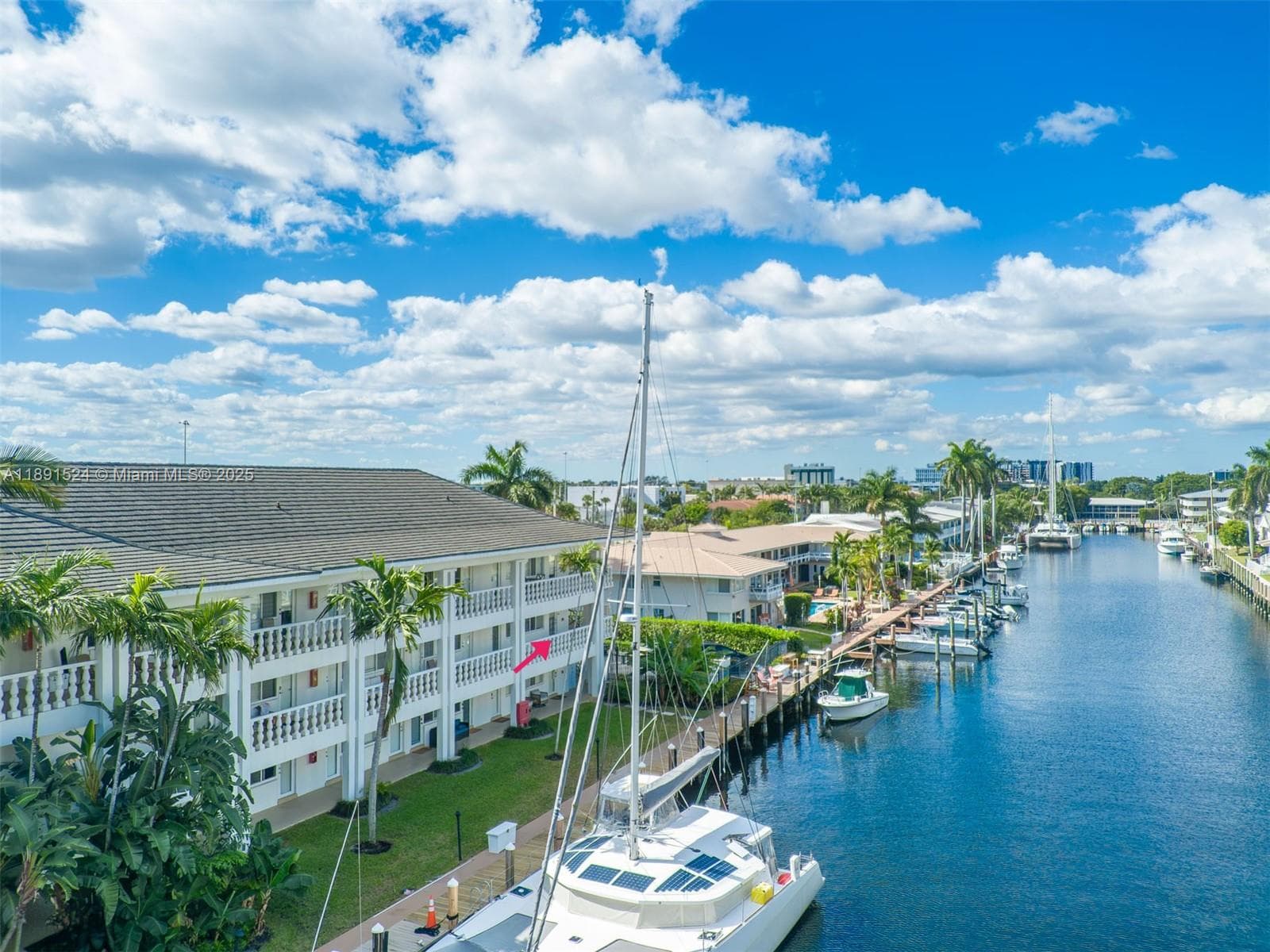 Waterside on the Intracoa · #221 in Fort Lauderdale - Photo 21