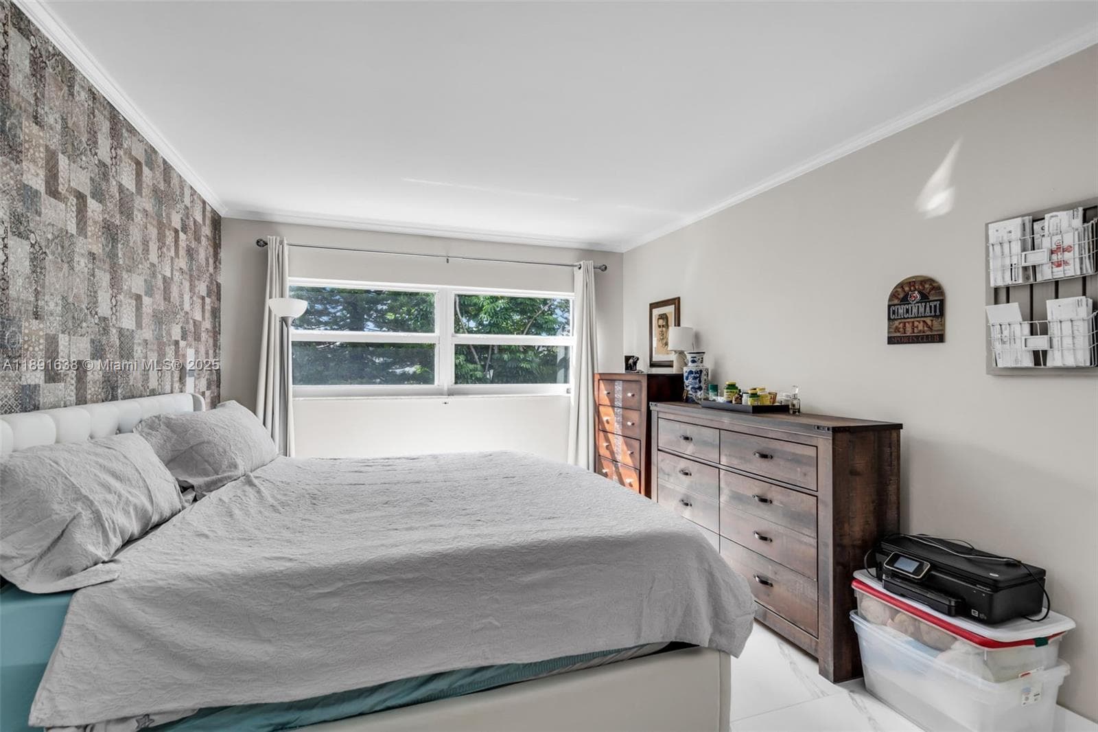 Hillcrest · #207 in Hollywood - Photo 14