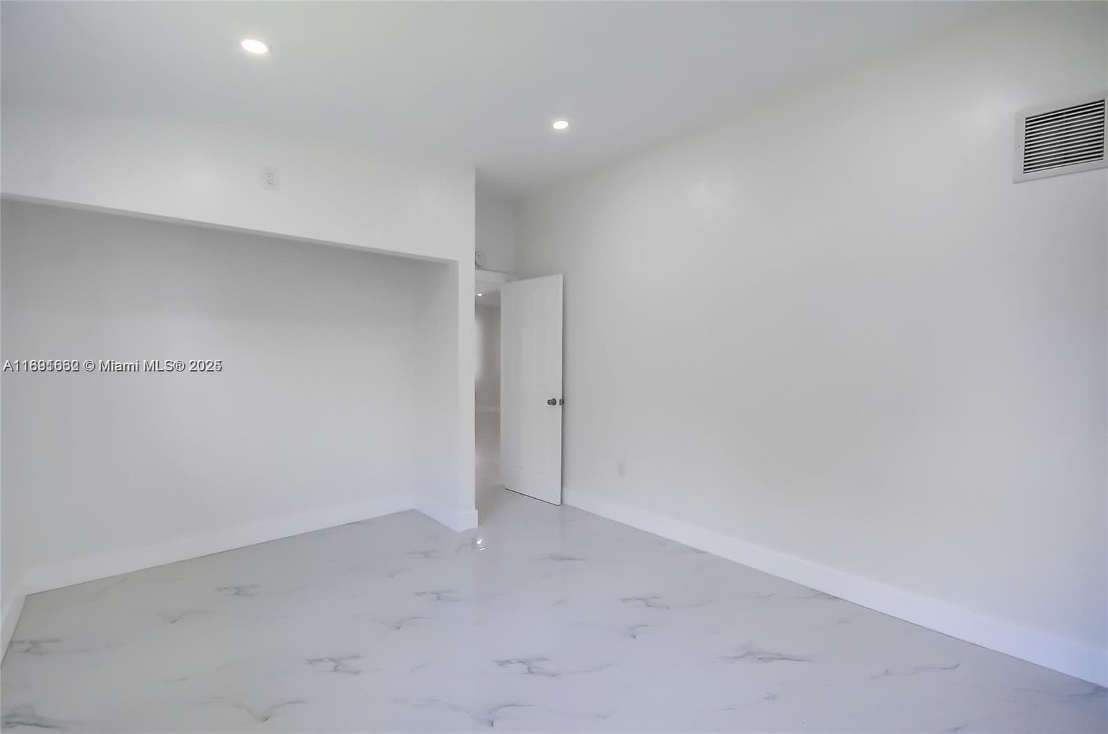 14465 SW 290th Ter photo 22