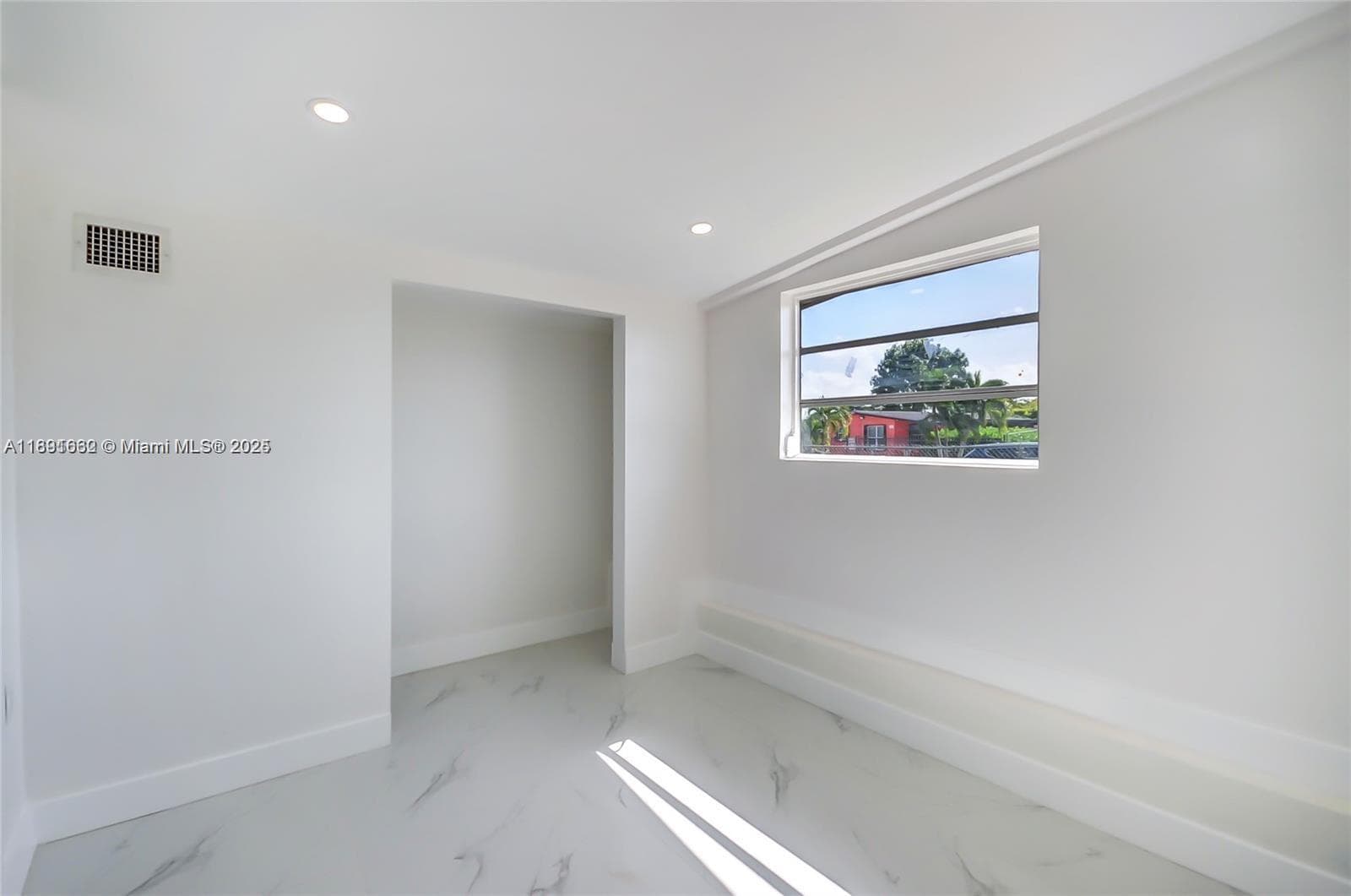14465 SW 290th Ter photo 11