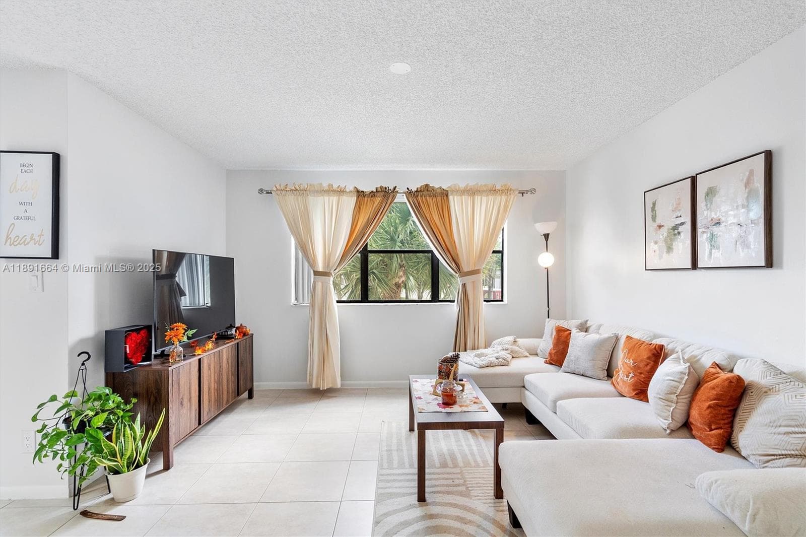 HOLLYWOOD PARC CONDOMINIU · #25-10 in Hollywood - Photo 3