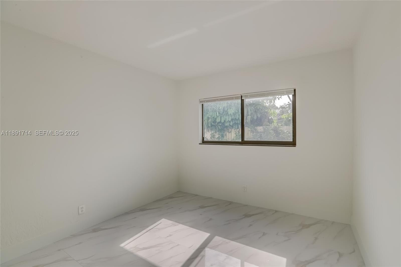 2140 Ne 56TH St · #11 in Fort Lauderdale - Photo 12