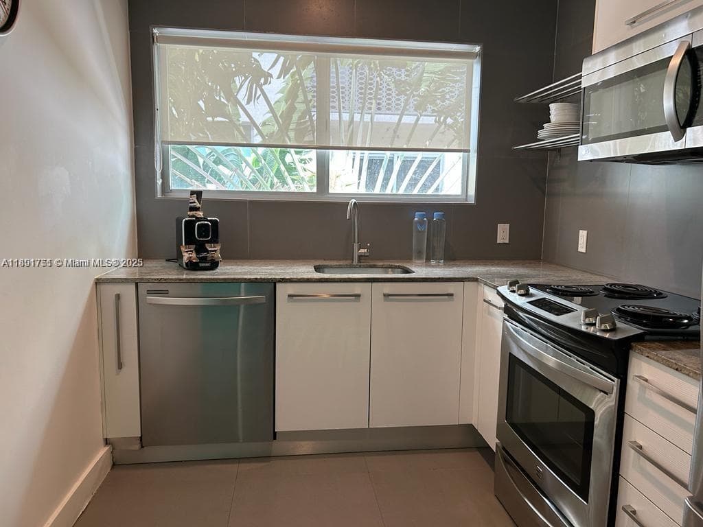 1818 Meridian House · #18 in Miami Beach - Photo 7