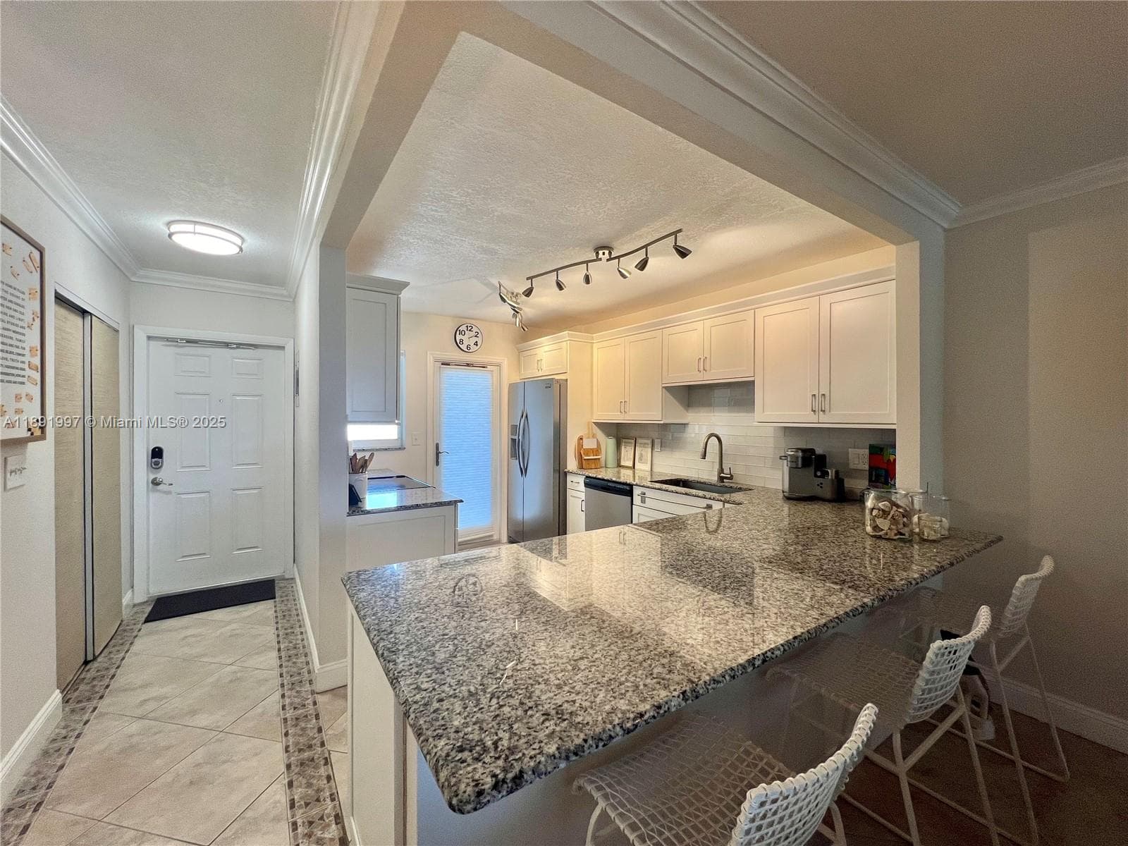 ADMIRALTY TOWERS CONDO · #905 in Pompano Beach - Photo 6
