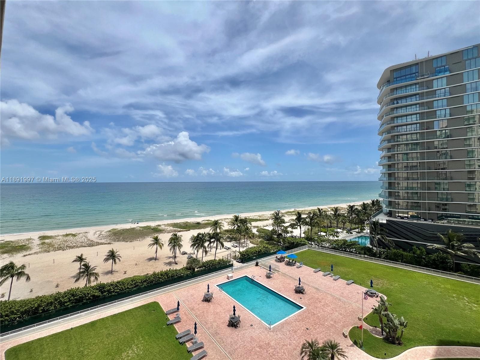 ADMIRALTY TOWERS CONDO · #905 in Pompano Beach - Photo 14
