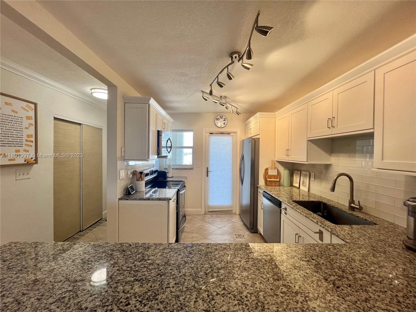 ADMIRALTY TOWERS CONDO · #905 in Pompano Beach - Photo 4