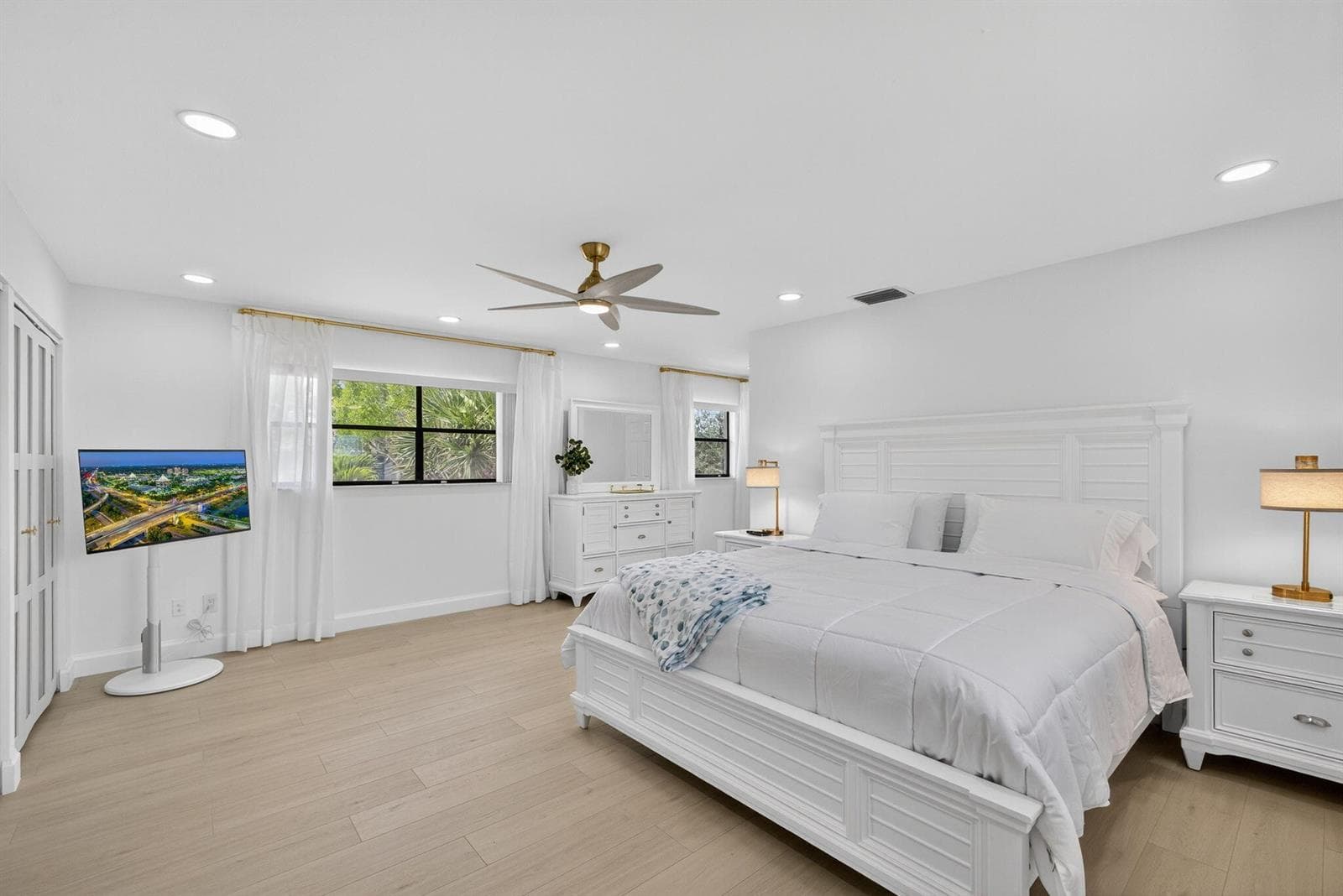 44-web-or-mls-054_5D1A3368