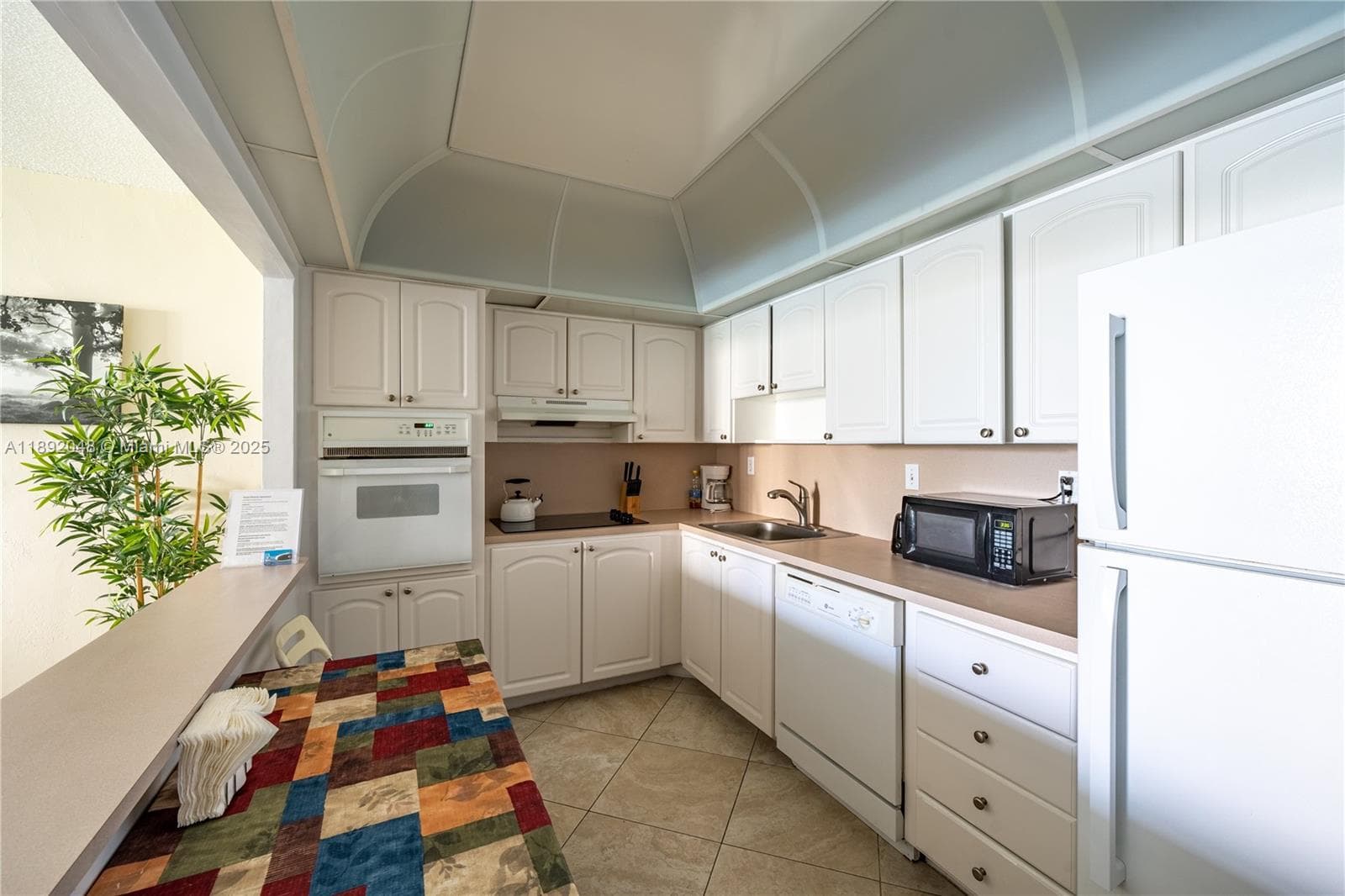 Ocean Reserve · #407 in Sunny Isles Beach - Photo 9
