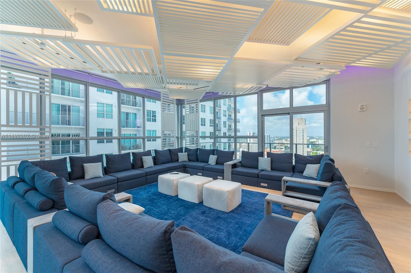 YotelPad Miami · #2508 in Miami - Photo 23