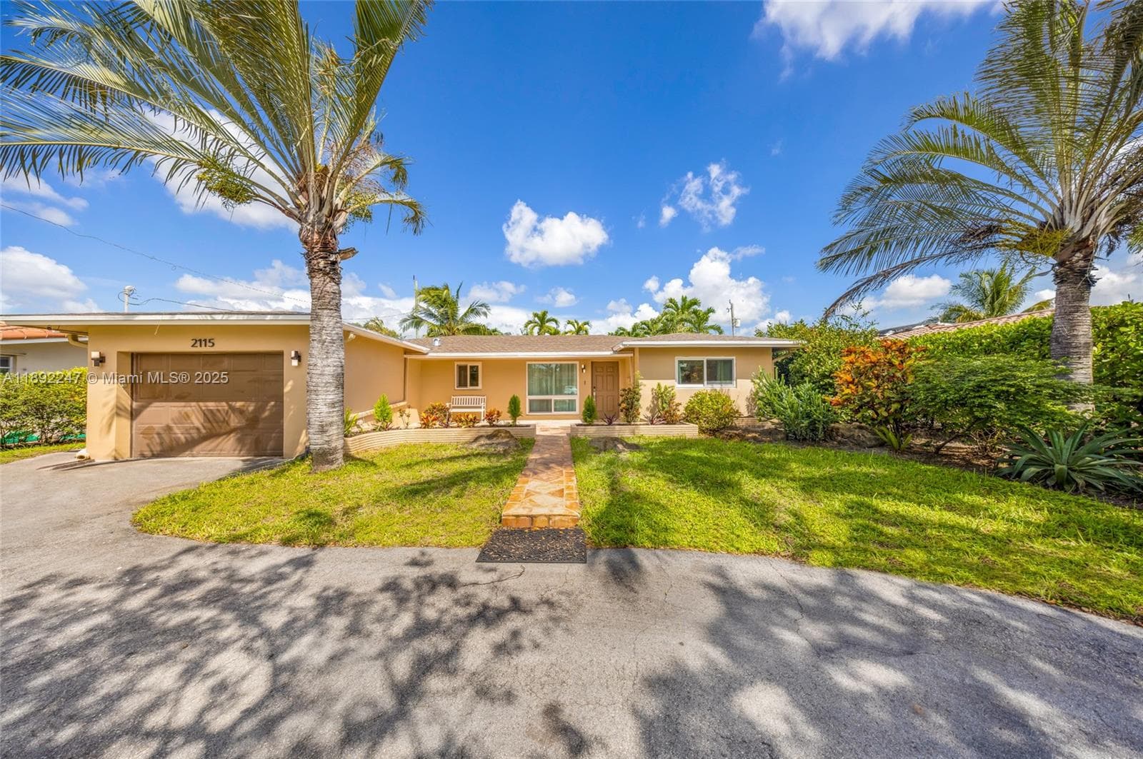 2115 NE 54th Ct photo 67