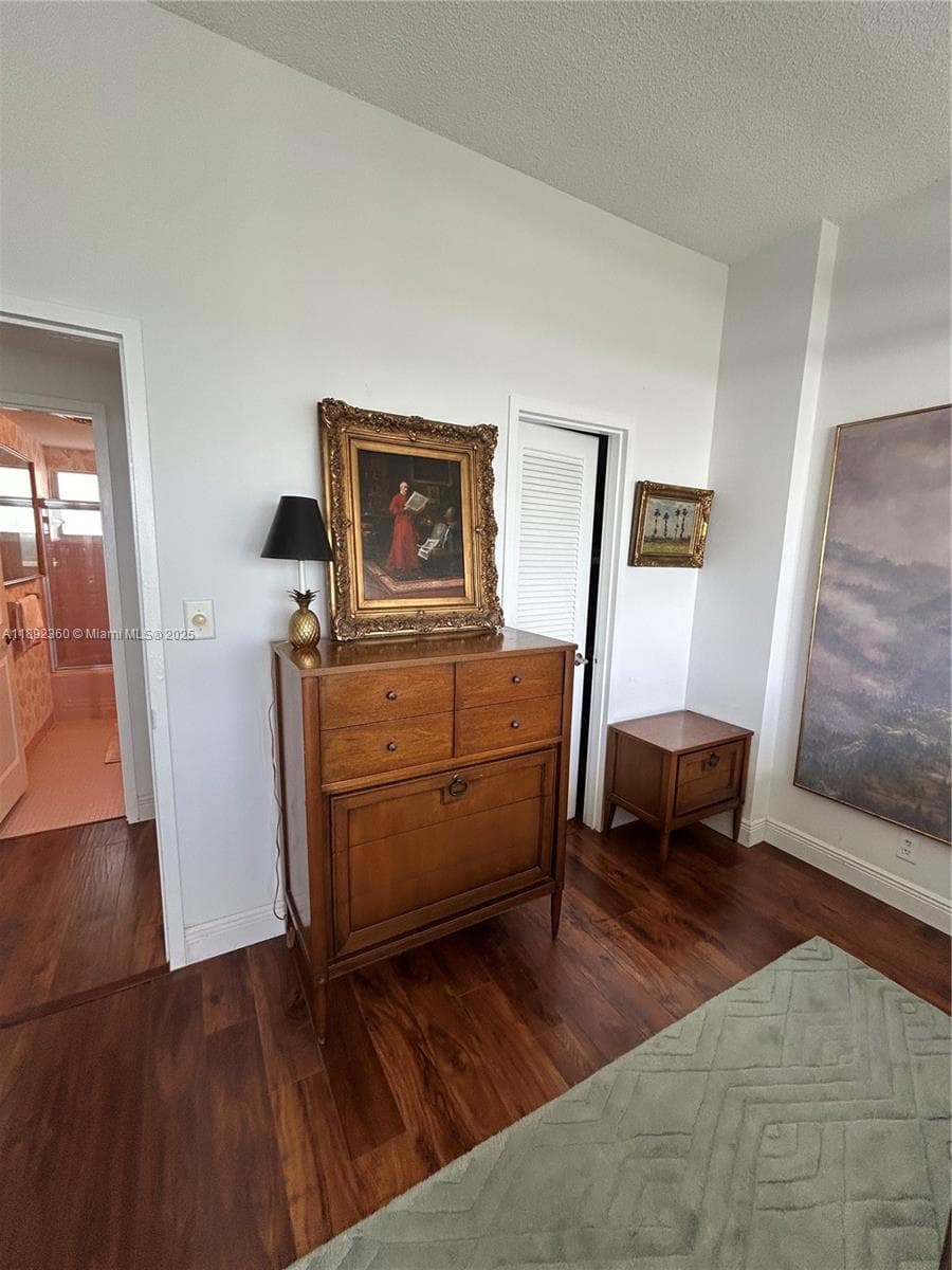 SEA TOWER APTS CO-OP · #1008 in Fort Lauderdale - Photo 12