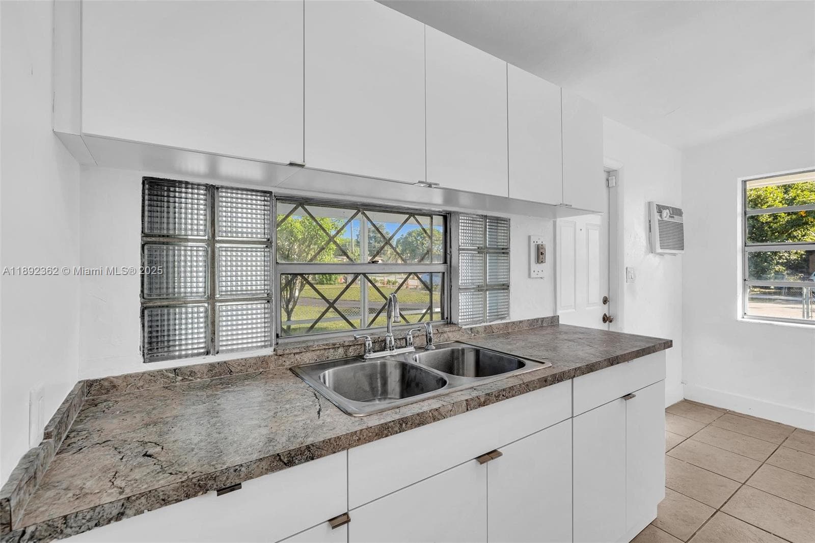 137 NW 29th Ave #137 photo 18