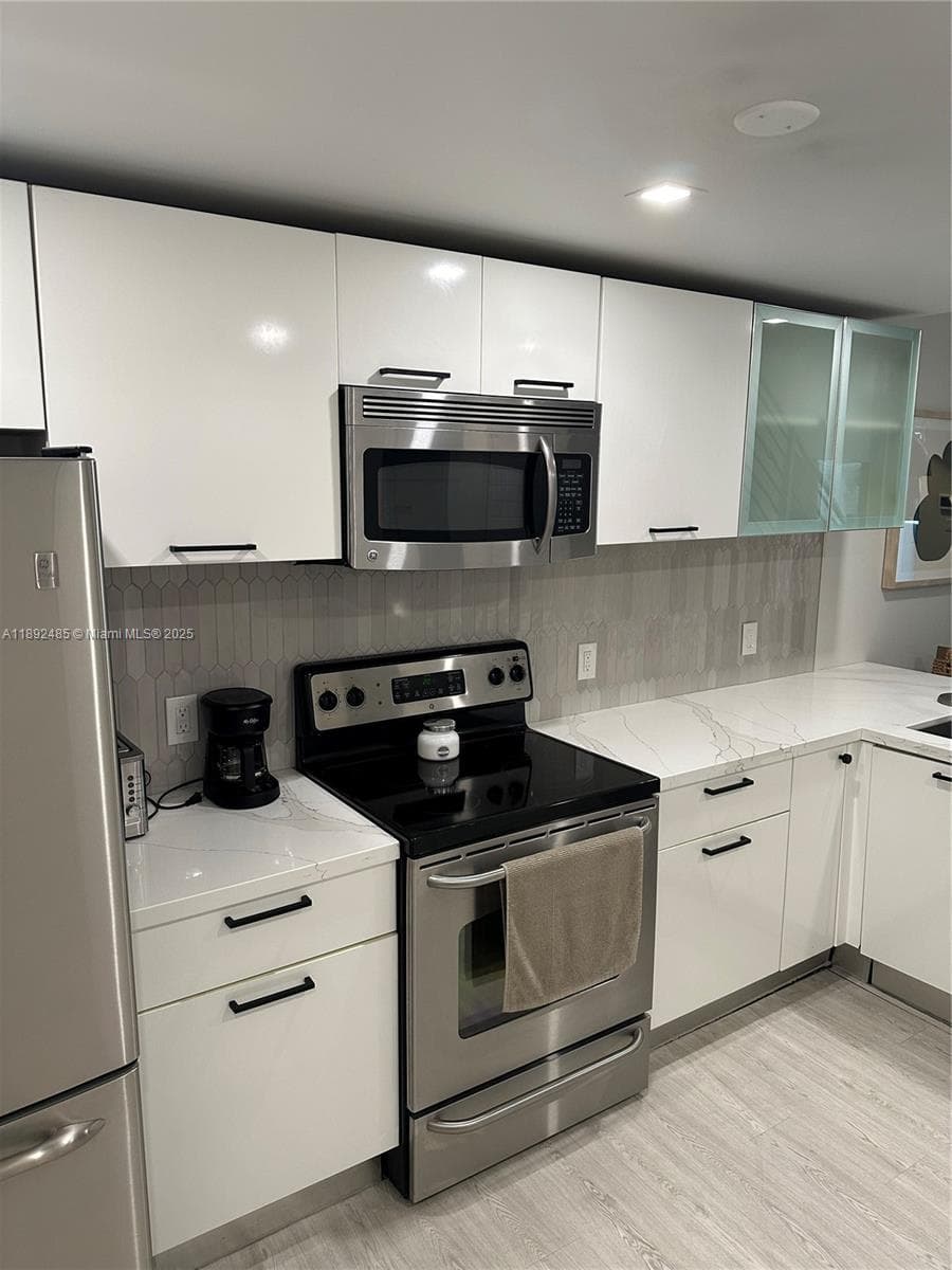 LOFTS AT MAYFAIR CONDO · #127 in Miami - Photo 12