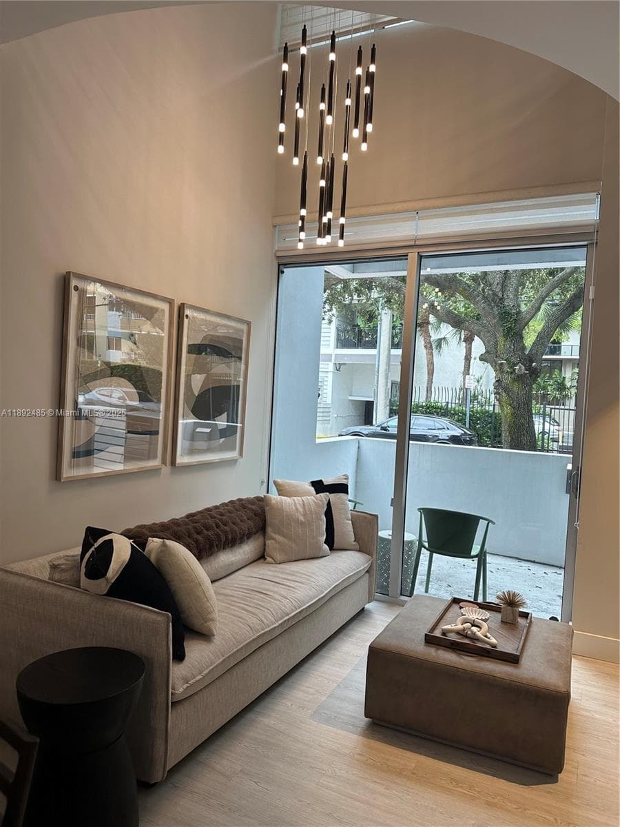 LOFTS AT MAYFAIR CONDO · #127 in Miami - Photo 5