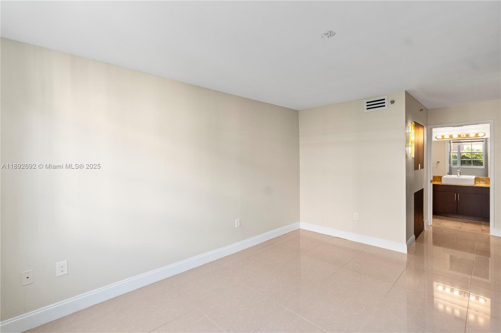 THE YACHT CLUB AT AVENTUR · #6501 in Aventura - Photo 13