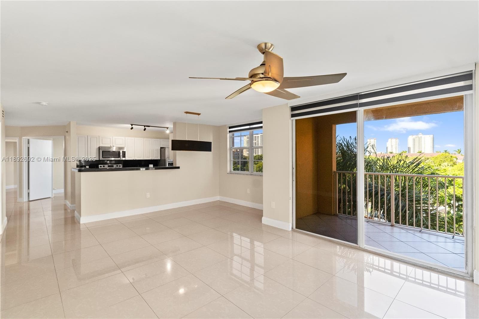 THE YACHT CLUB AT AVENTUR · #6501 in Aventura - Photo 3