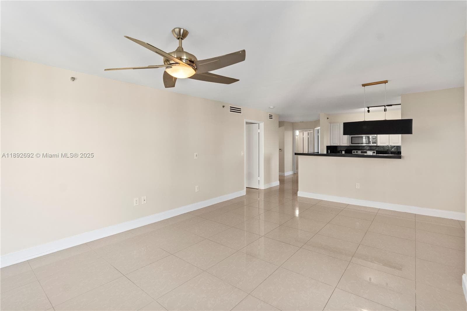 THE YACHT CLUB AT AVENTUR · #6501 in Aventura - Photo 4