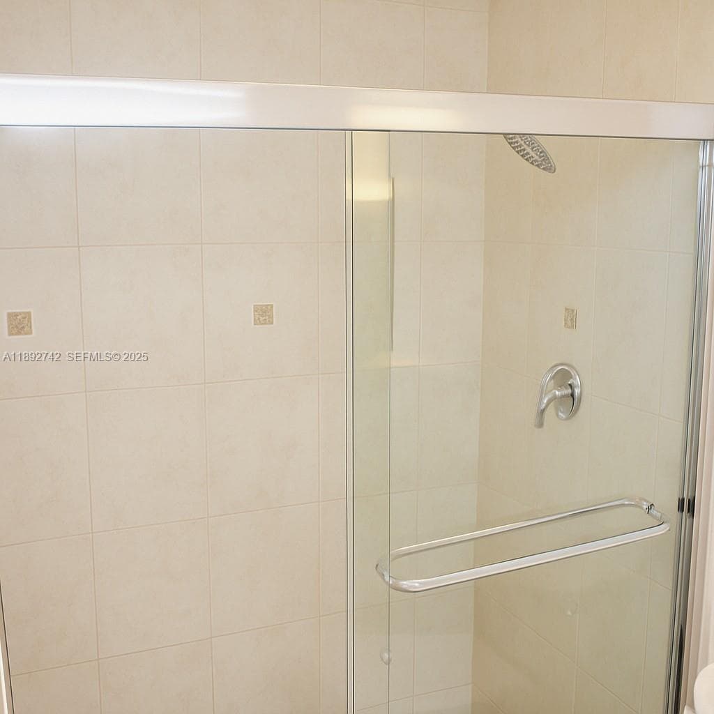 MARINER VILLAGE GARDEN CO · #217-1 in Aventura - Photo 12
