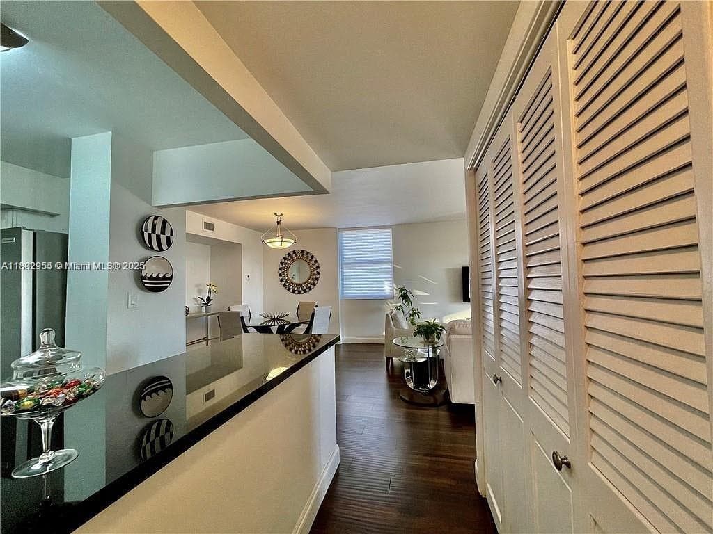 Hillcrest No 21 Condo · #601B in Hollywood - Photo 18
