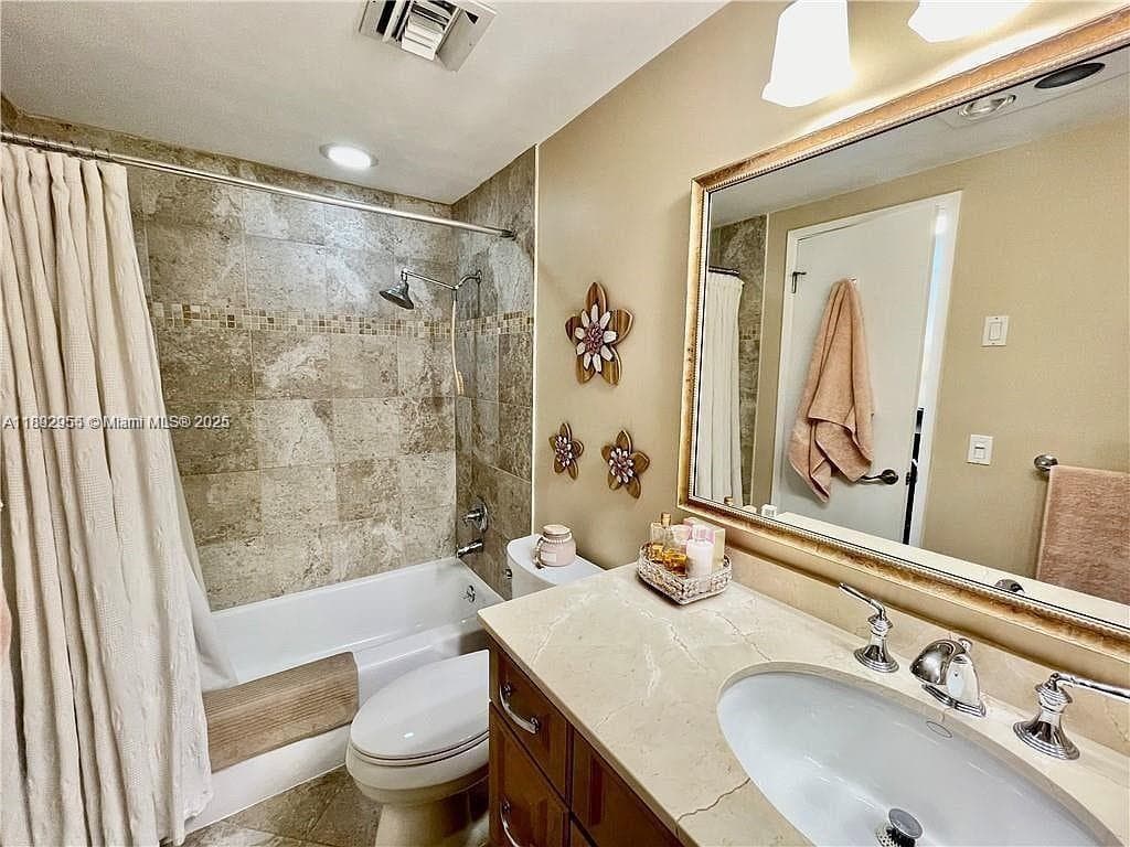 Hillcrest No 21 Condo · #601B in Hollywood - Photo 31